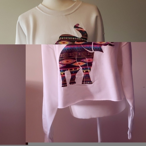 𝅺cold Crush Elephant Sweater NWOT - Picture 1 of 4